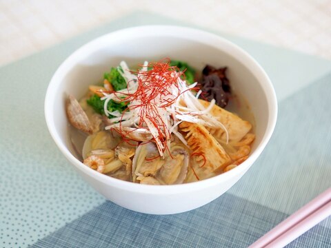 アサリと菜の花の塩ラーメン